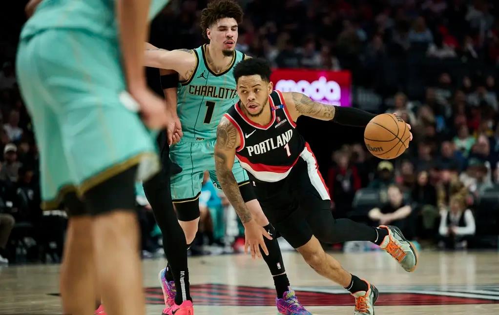 包含NBA常规赛赛前再迎强敌,波特兰开拓者远射贴柱,主帅态度:媒体盛赞,年轻球员得到机会的词条-3377彩票