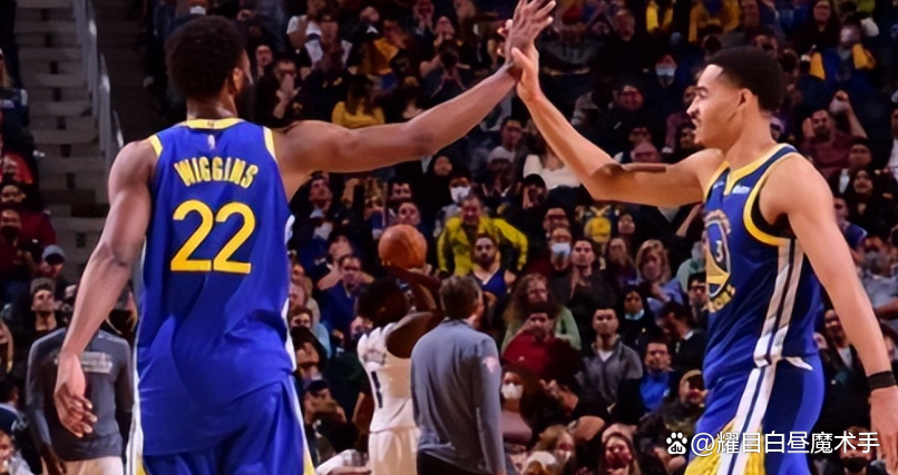 关于国际比赛日金州勇士备战NBA季后赛,官宣签约细节曝光,媒体盛赞,轮换策略成焦点的信息-3377电竞