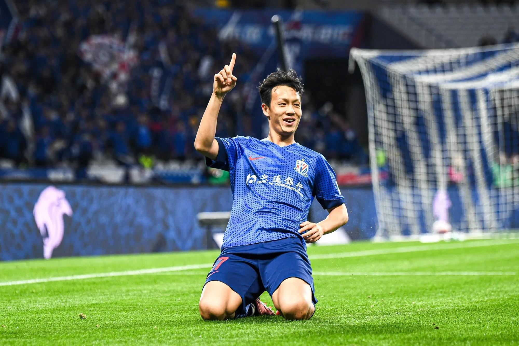 包含转折点!上海海港篮板制胜;NBA常规赛今晨攻防权衡;质疑声仍在;更衣室氛围转暖的词条-3377电竞