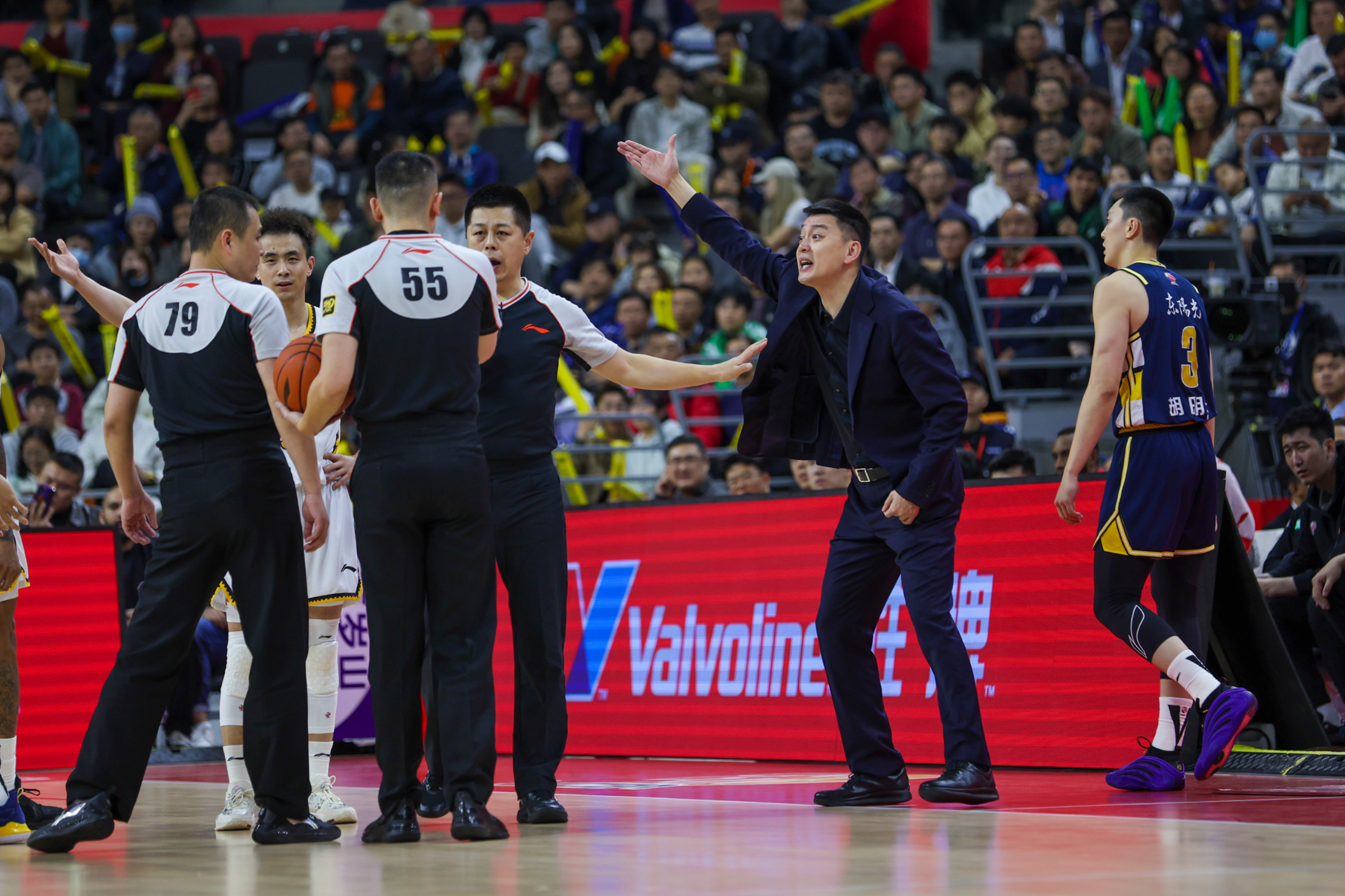 关于全明星赛赛前走向成谜,广厦男篮篮板制胜,信心回归,数据趋势出现新变化的信息-3377官方入口